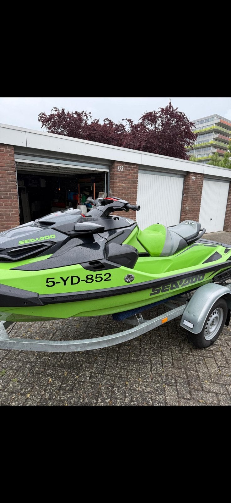 Sea-Doo RXT-X 300 RS Jetski met trailer 49 uur, Ophalen, Zo goed als nieuw, Benzine, 200 pk of meer