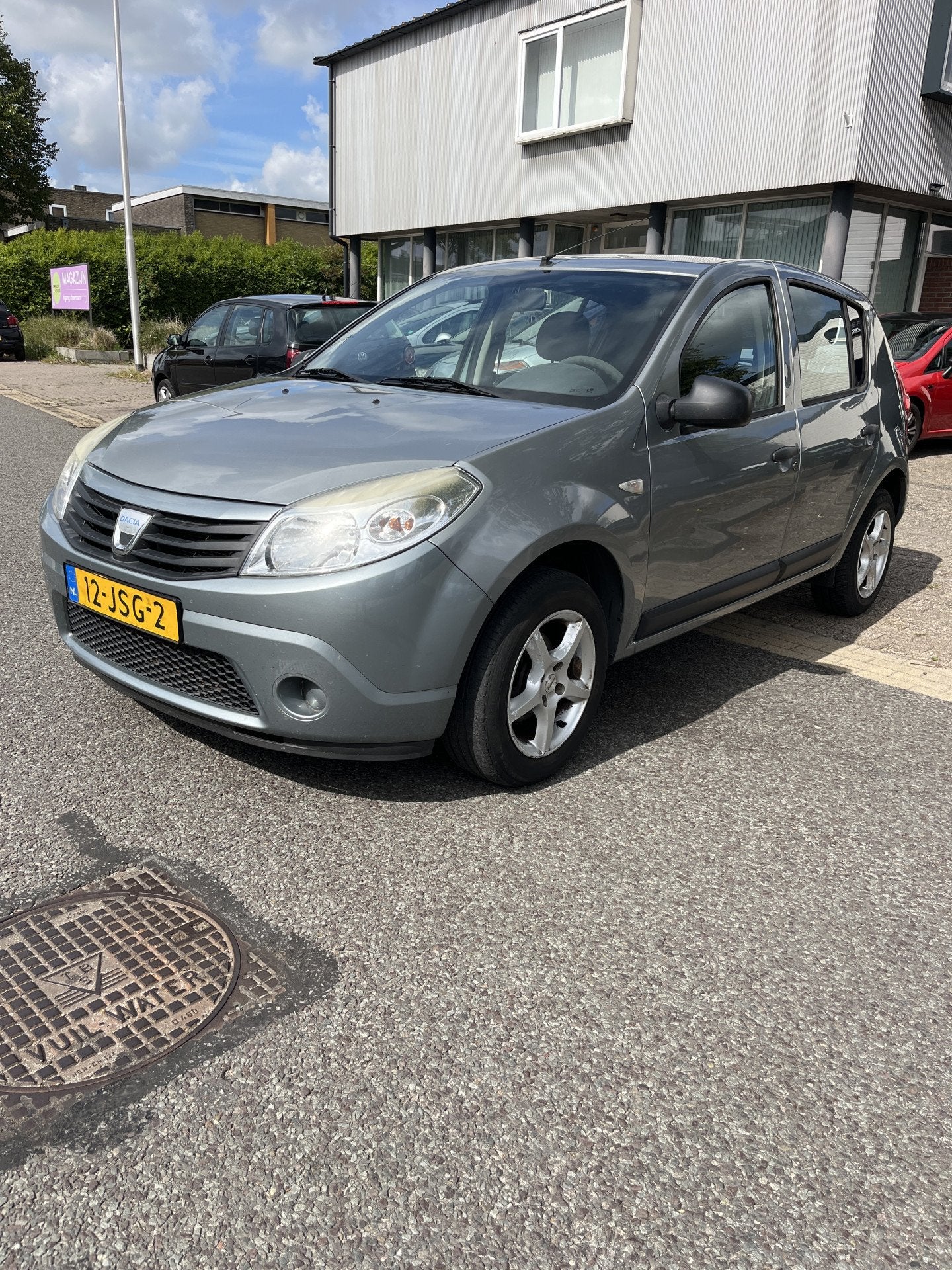 Dacia Sandero 1.2 Ambiance 5 Deurs,Airco. Apk 04-10-2026 (ev, Voorwielaandrijving, Gebruikt, Blauw, Origineel Nederlands