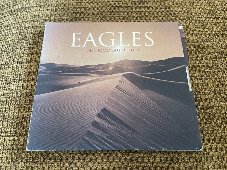 Eagles - Long Road Out of Eden cd-box(2007), Rock, Ophalen of Verzenden, Zo goed als nieuw, Inclusief boekje