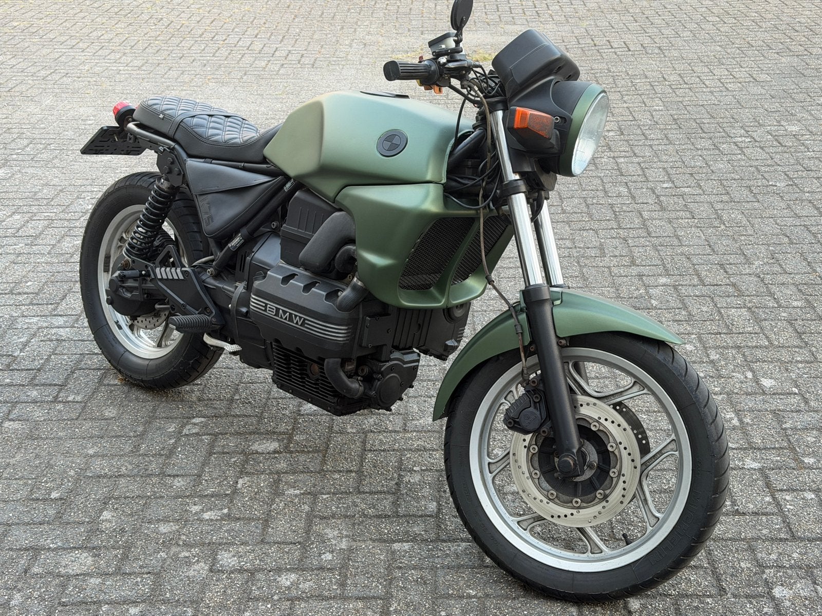 BMW K75 Custom Bobber Olijfgroen matt, Motoren, Motoren | BMW, Cardan-aandrijving, 3 cilinders, Meer dan 35 kW, 740 cc