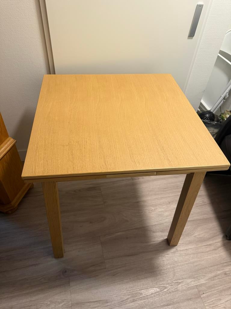 Uitklapbare eettafel - Ideaal voor kleine ruimtes, Huis en Inrichting, Tafels | Eettafels, Ophalen, Gebruikt, 100 tot 150 cm, 50 tot 100 cm