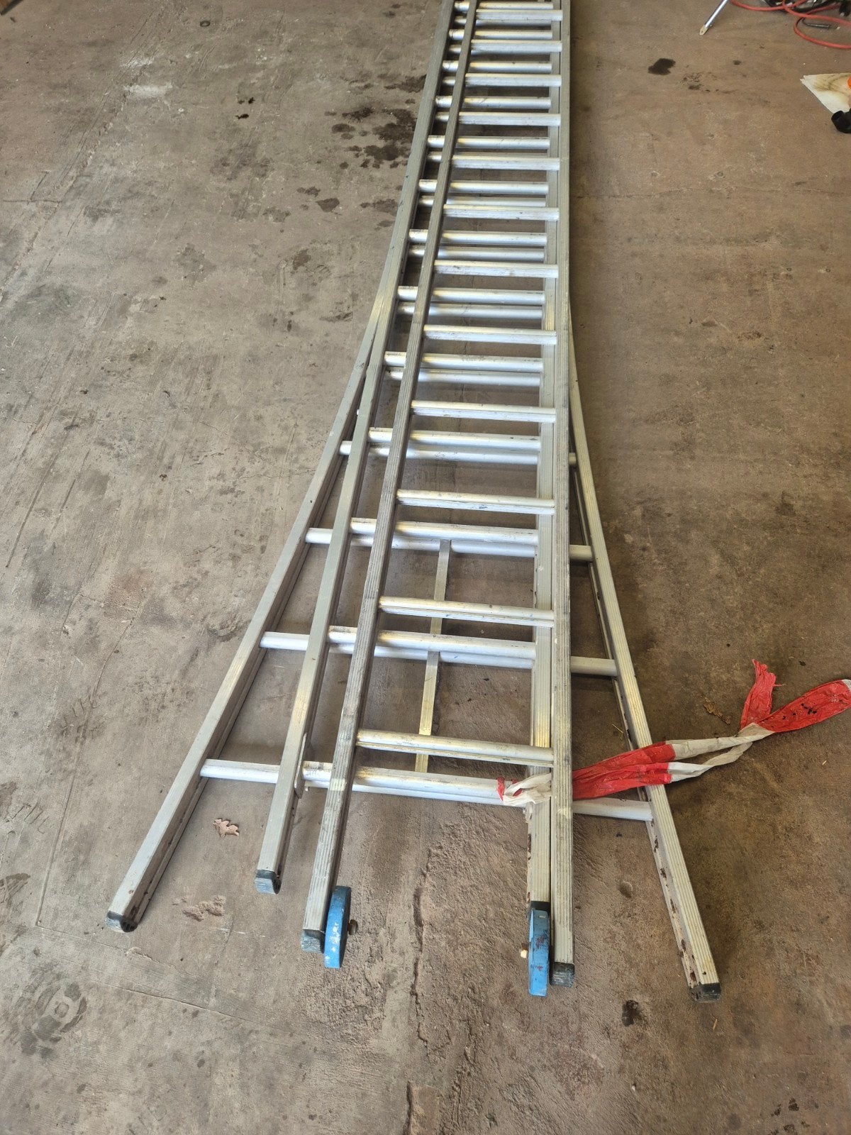 Grote aluminium trap 10 meter, 3-delig schuiftrap, Ophalen, Gebruikt, 4 meter of meer
