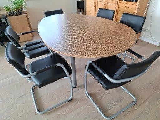 Eethoek -eivormige tafel met 6 stoelen met armleuning, 50 tot 100 cm, Zo goed als nieuw, Vijf personen of meer, 150 tot 200 cm