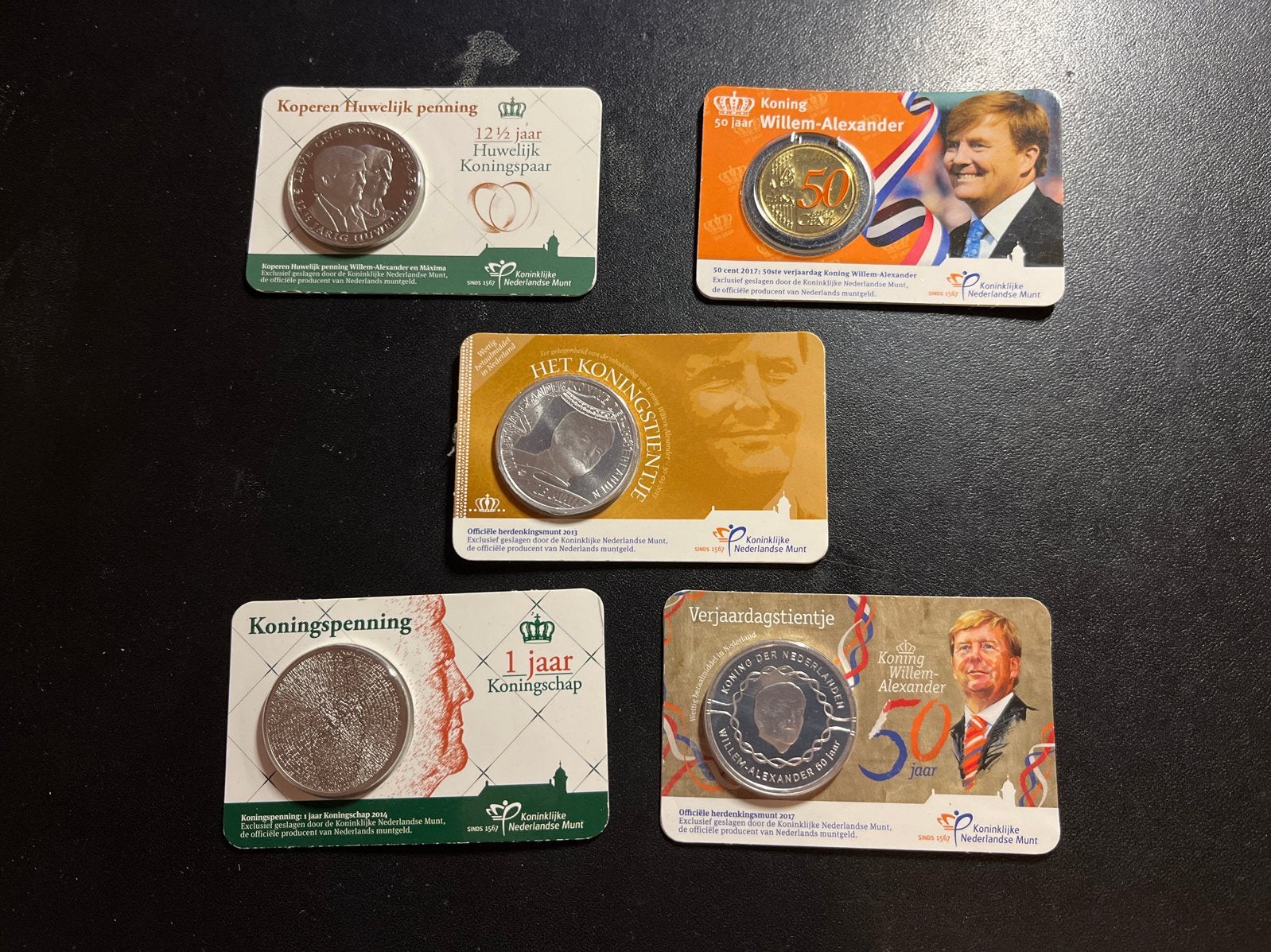 Koninklijke Herdenkingsmunten en Penningen, Ophalen of Verzenden, Koningin Beatrix, Overige waardes, Setje