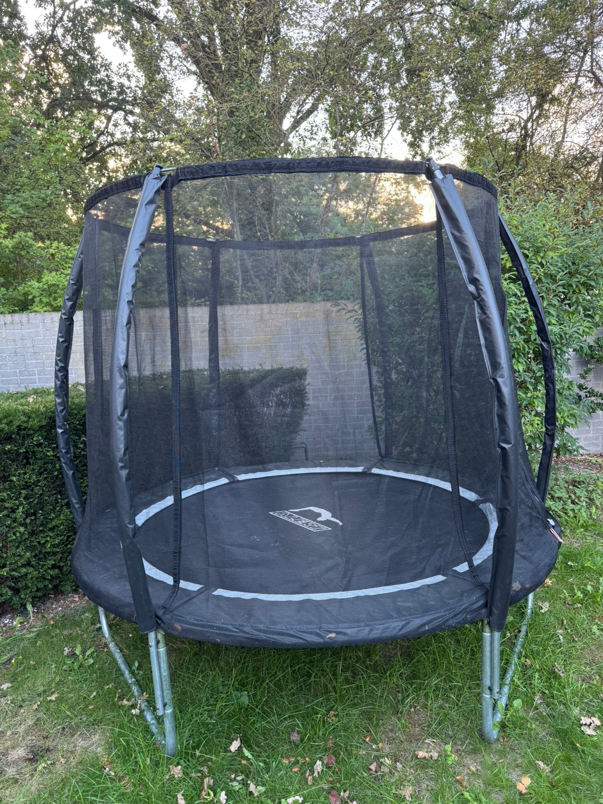 Trampoline, Ophalen, Gebruikt