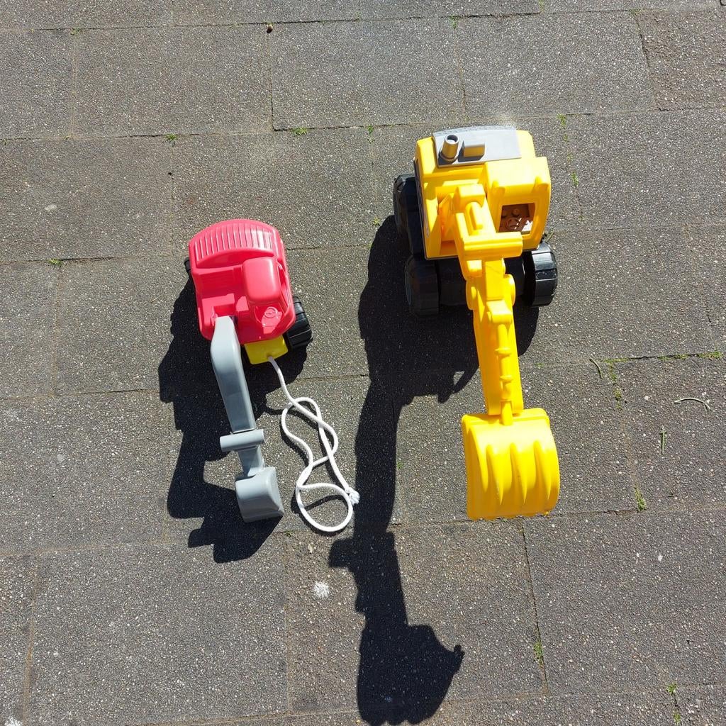 2 plastic graafmachines (nauwelijks mee gespeeld?, Kinderen en Baby's, Speelgoed | Buiten | Zandbakken, Ophalen of Verzenden, Zo goed als nieuw