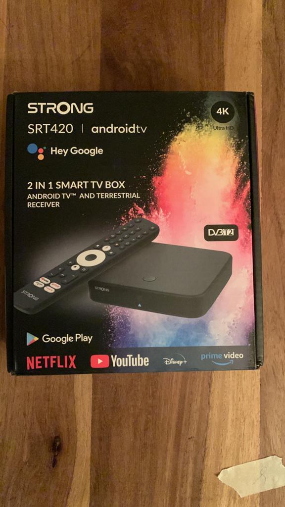 Strong Smart TV Box 2 in 1 -4K - SRT 420 zgan, Audio, Tv en Foto, Mediaspelers, Ophalen, Zo goed als nieuw