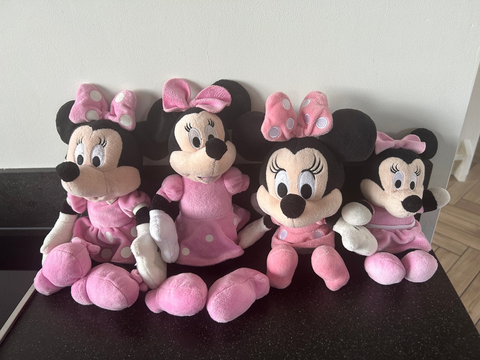 Minnie Mouse knuffel roze met stippen jurk, Muis, Disney, Ophalen of Verzenden, Zo goed als nieuw