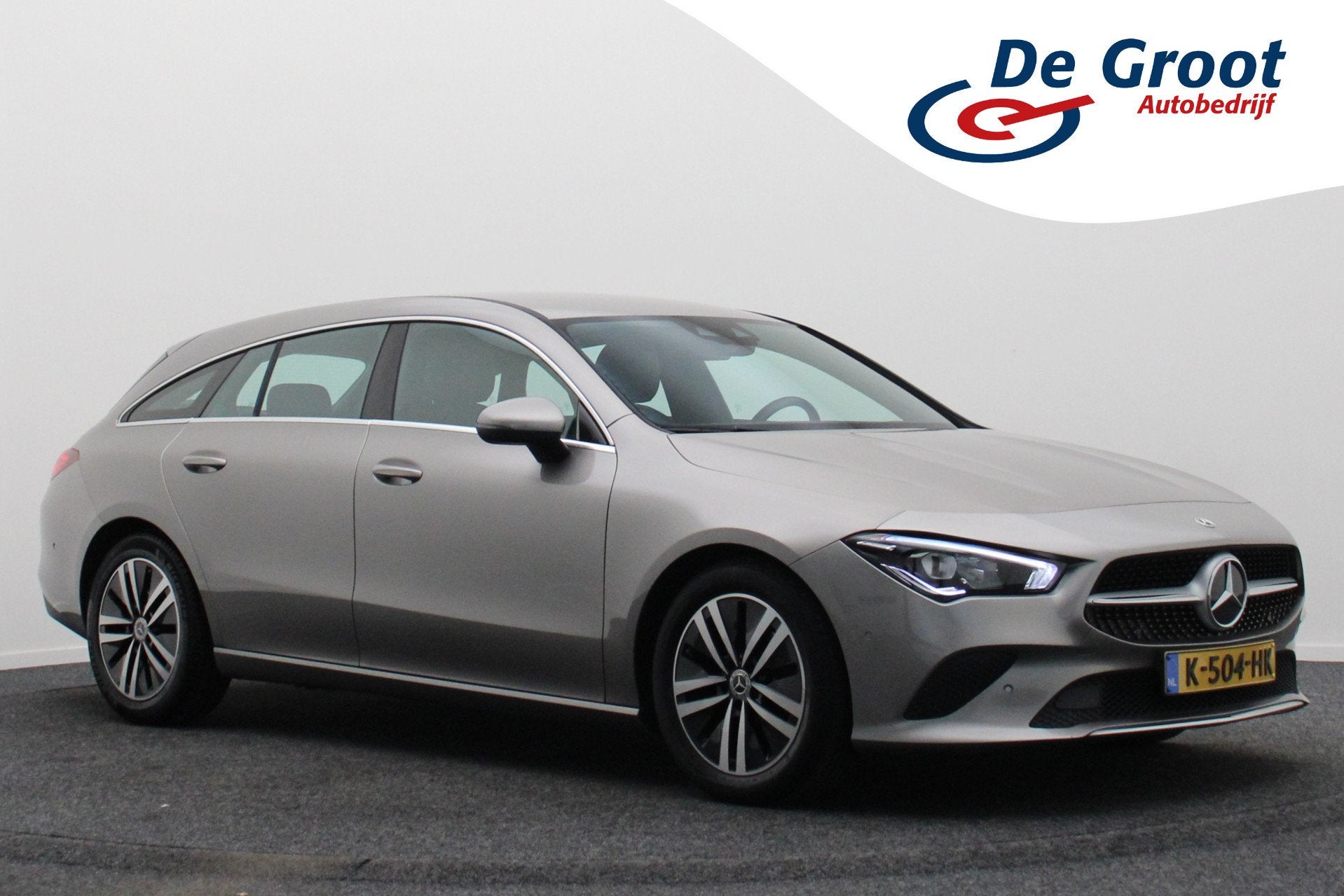 Mercedes-Benz CLA-Klasse Shooting Brake 180 Business Solutio, 136 pk, 4 cilinders, 19 km/l, Zilver of Grijs