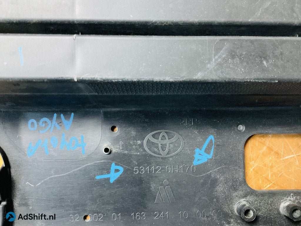 Gril Toyota Aygo 53112-0H170 bumper 2- R1-6923R