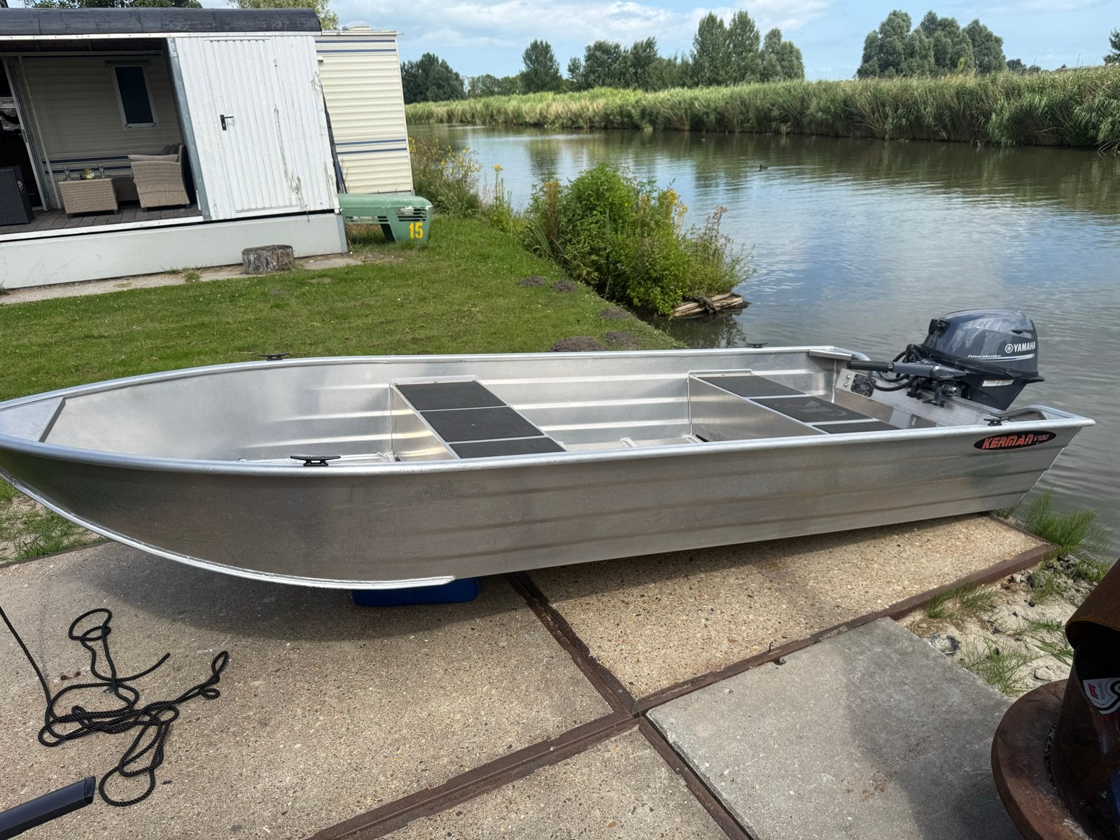 Kerman V130 Aluminium Visboot/toer boot, Watersport en Boten, Motorboten en Motorjachten, Benzine, Overige merken, Buitenboordmotor
