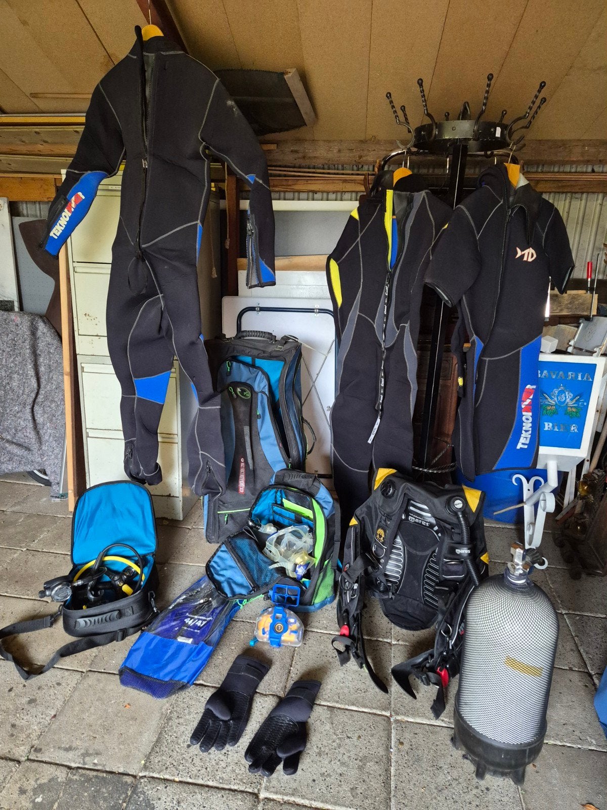 Duikuitrusting. 3 pakken, duikfles, camera e.d., Watersport en Boten, Ophalen, Duikpak