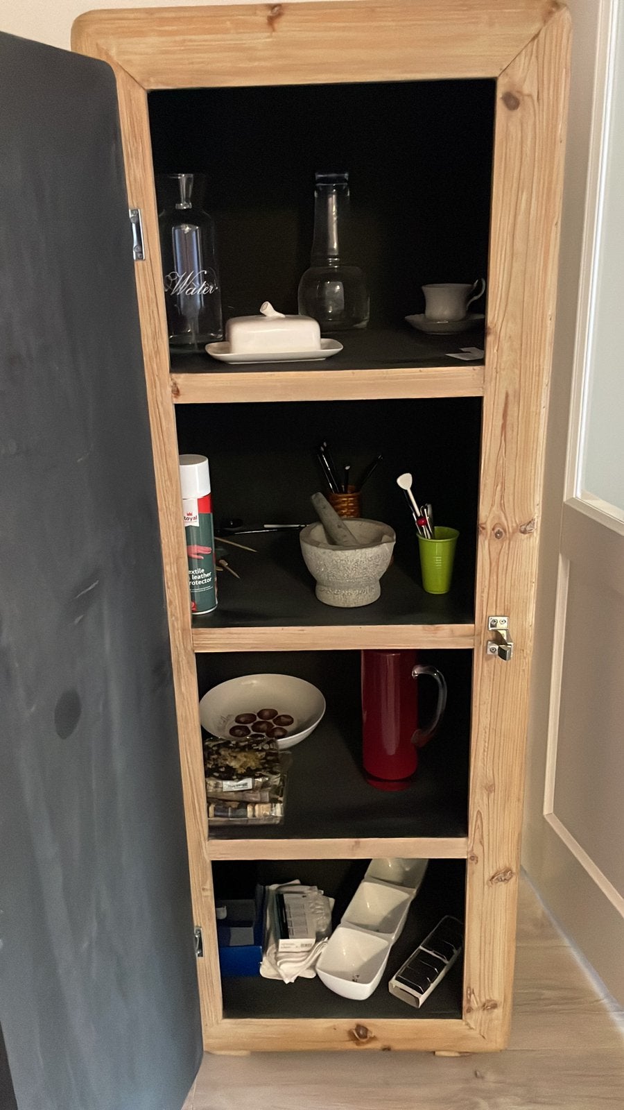 Inboedel, keuken gerei, servies, bestek, kampeerspullen …, Ophalen