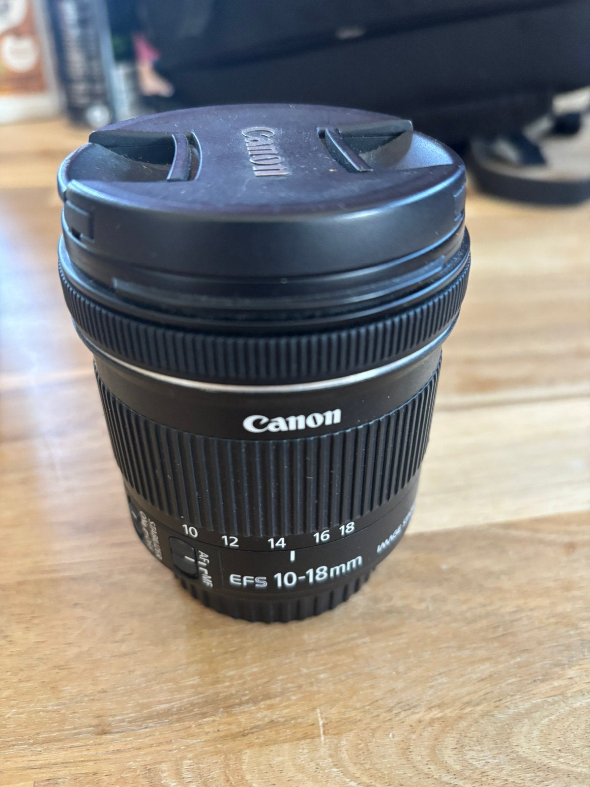 Canon EF-S 10-18mm F/4.5-5.6 IS STM, Ophalen, Zo goed als nieuw, Groothoeklens