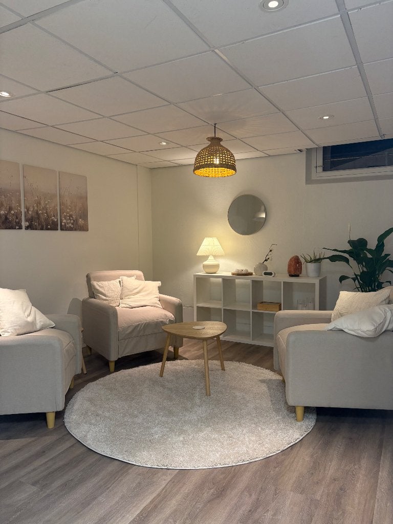 Meerdere ruimtes (kantoor / therapie) te huur Amsterdam Zuid, Huur, Bedrijfsruimte