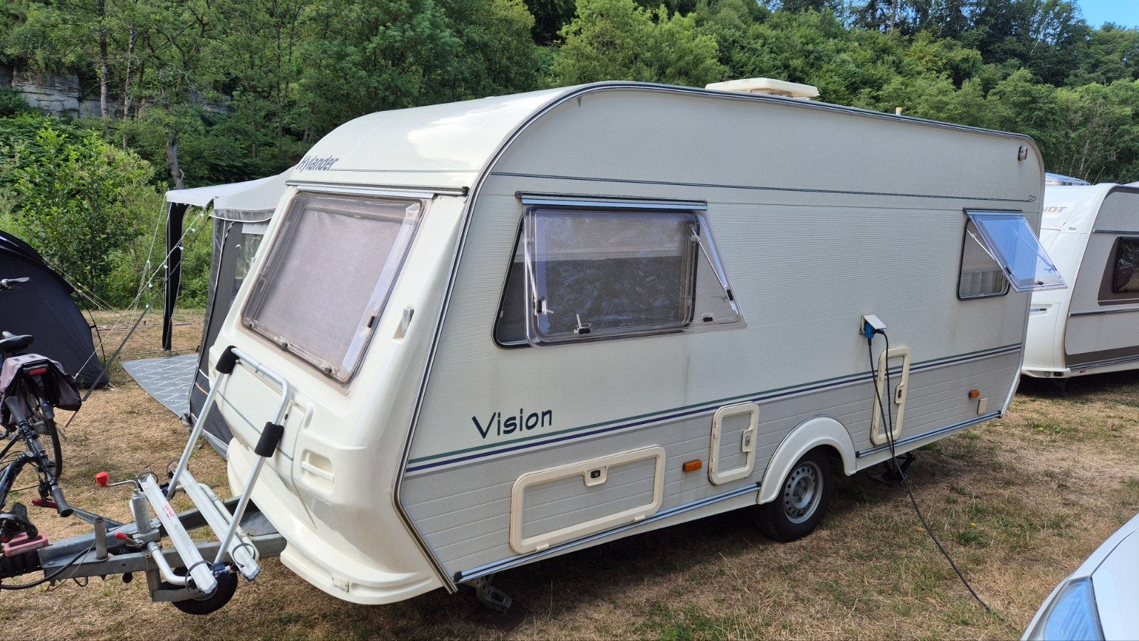 Hylander Vision 440 Caravan incl voortent, luifel en meer, Overige merken, Vast bed, Treinzit, 750 - 1000 kg