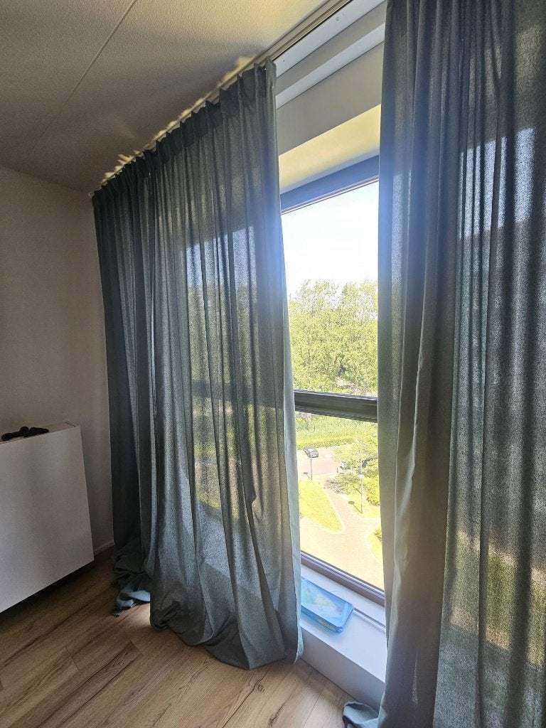 Gordijn, Huis en Inrichting, Ophalen, 200 cm of meer, Zo goed als nieuw, 200 cm of meer