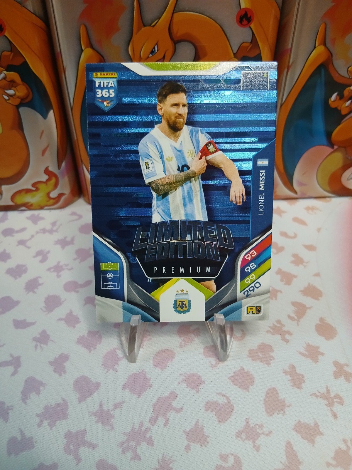 Panini FIFA 365 Limited Edition Premium Lionel Messi, Ophalen of Verzenden, Zo goed als nieuw, Buitenlandse clubs, Poster, Plaatje of Sticker