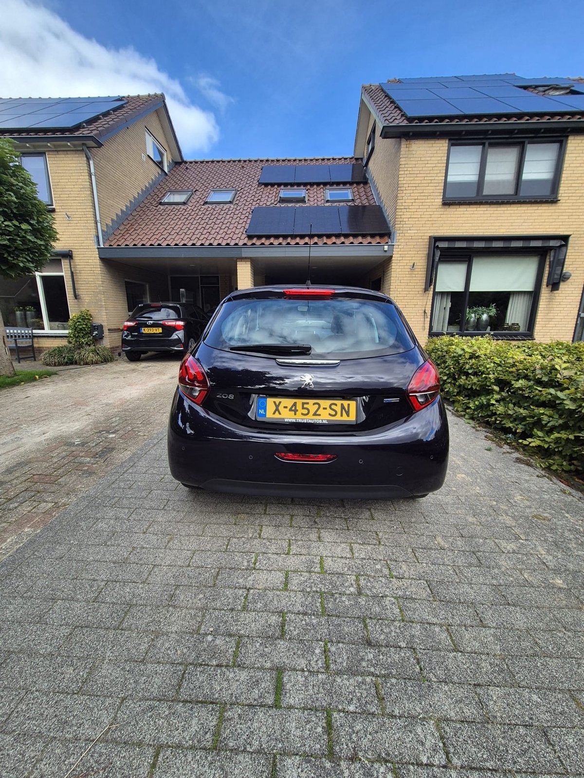 Peugeot 208 1.2 VTI 60KW/82PK 5-D 2017 Blauw, Voorwielaandrijving, Stof, 1199 cc, Blauw