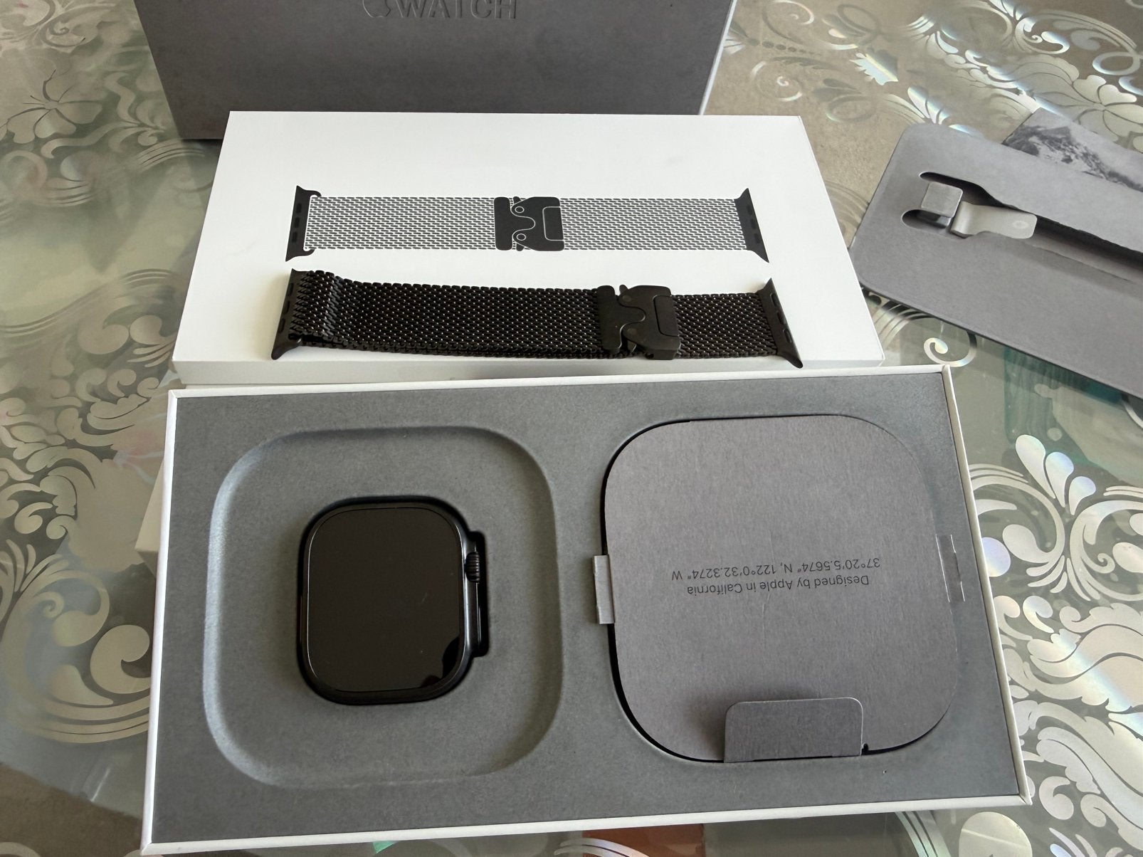 Appel Watch Ultra 3 49mm Cellulair met L Milanese armband, Ophalen, Zwart, IOS, Zo goed als nieuw