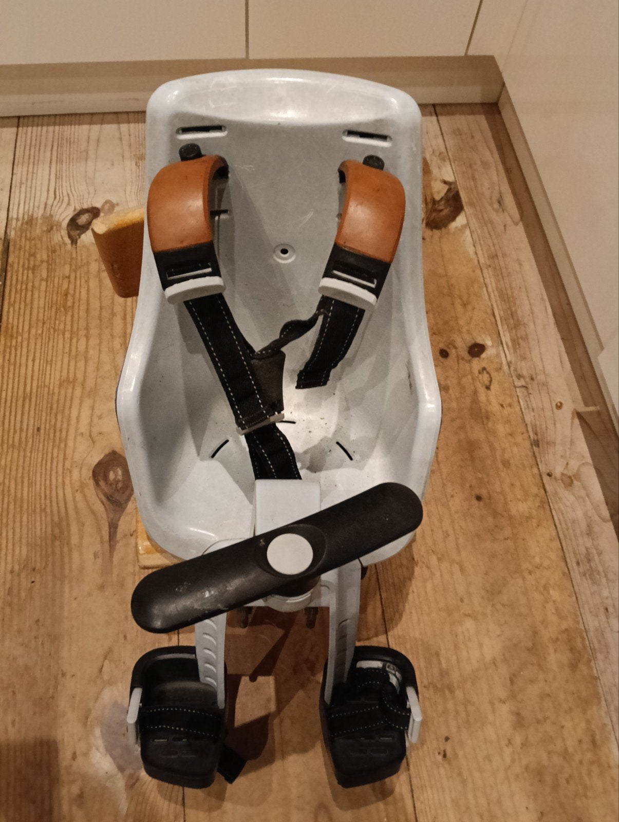 Bobike voorzitje met bevestiging, Fietsen en Brommers, Ophalen, Bobike, Gebruikt, Voetsteuntjes