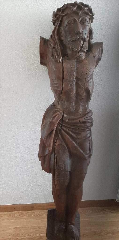 Antieke houten Corpus (Jezusbeeld), Ophalen
