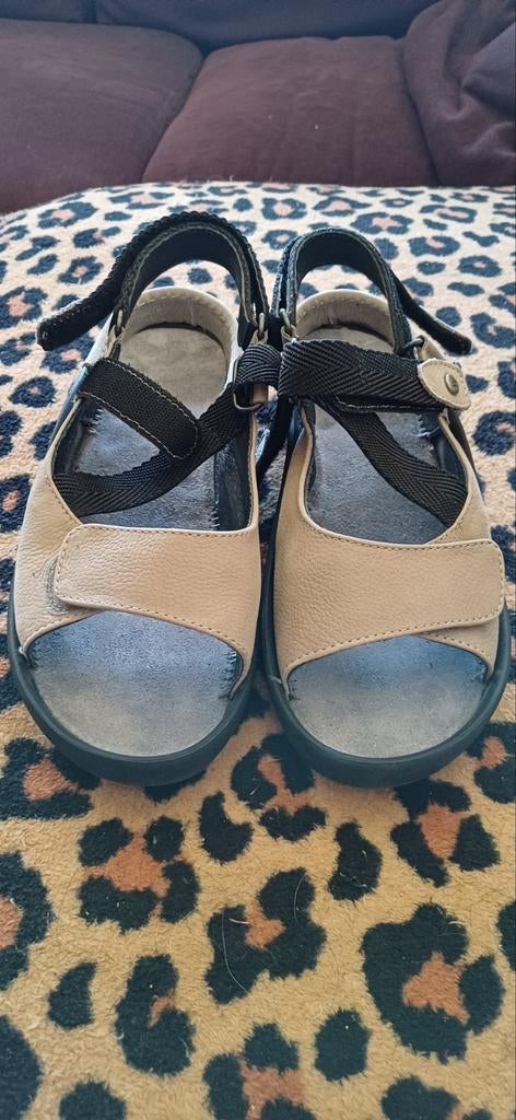 Wolky jewel sandalen / schoenen maat 39 zgan, Ophalen of Verzenden, Zo goed als nieuw, Sandalen of Muiltjes