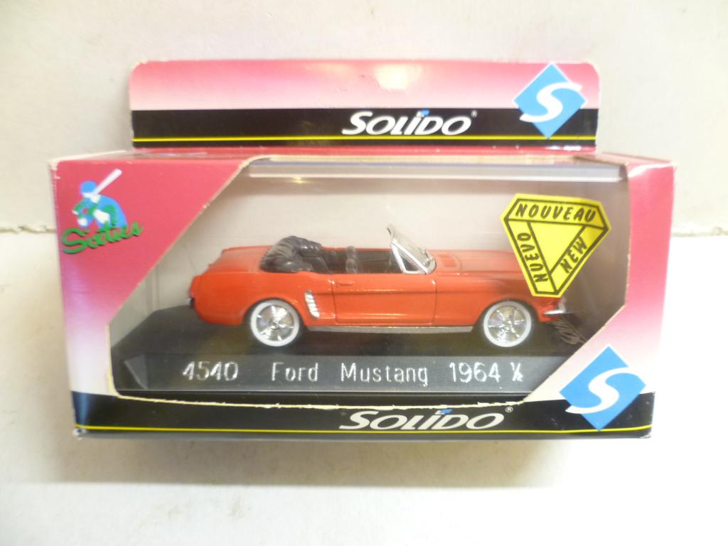 Solido Ford Mustang 1964 1965 cabriolet rood 1:43 auto, Ophalen of Verzenden, Nieuw, Auto, Solido