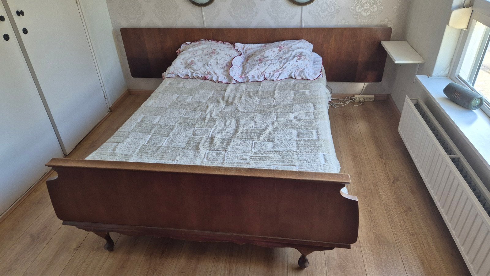 Prachtig vintage volhouten bed – Gratis op te halen!, Ophalen, Gebruikt, Bruin, Klassiek