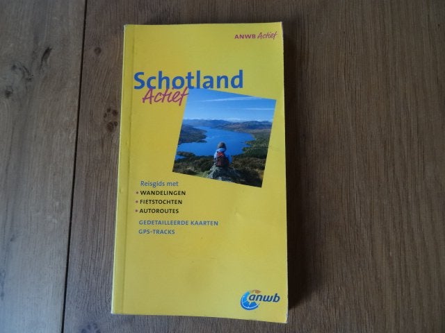 Schotland; anwb actief reisgids, Europa, Ophalen of Verzenden, Zo goed als nieuw, Reisgids of -boek