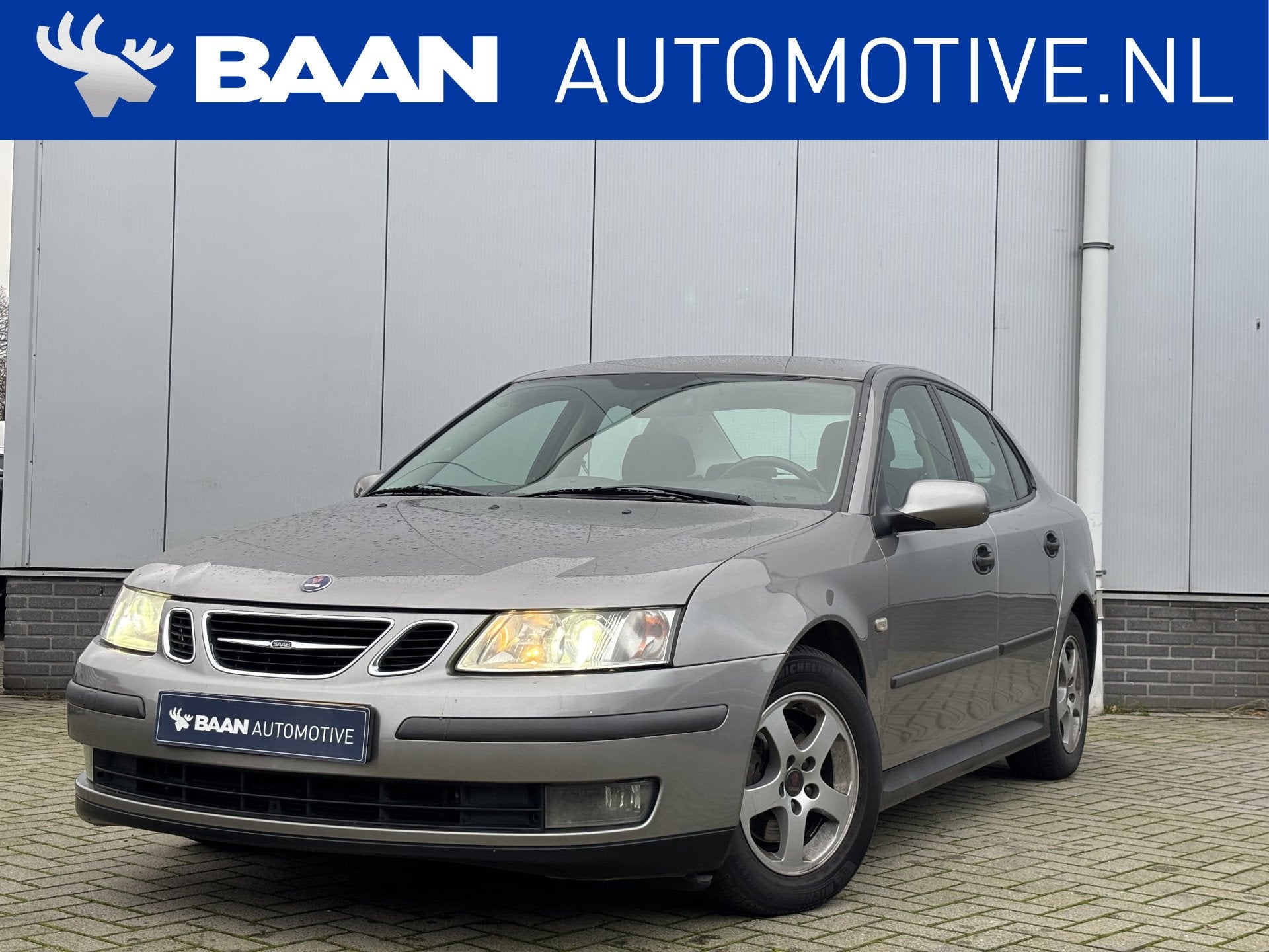 Saab 9-3 Sport Sedan 1.8t Linear Business | Volledig onderho, Auto's, Saab, Voorwielaandrijving, 1998 cc, Stof, Gebruikt