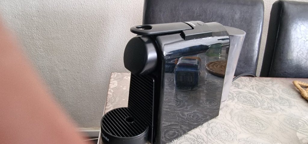 Magimix Nespresso koffie machine, Ophalen, Gebruikt, 10 kopjes of meer, Koffiemachine