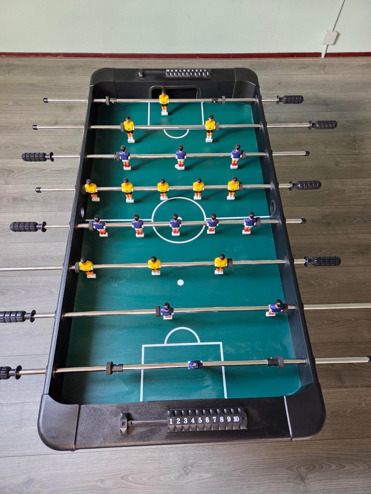 Voetbal tafel, Ophalen, Zo goed als nieuw