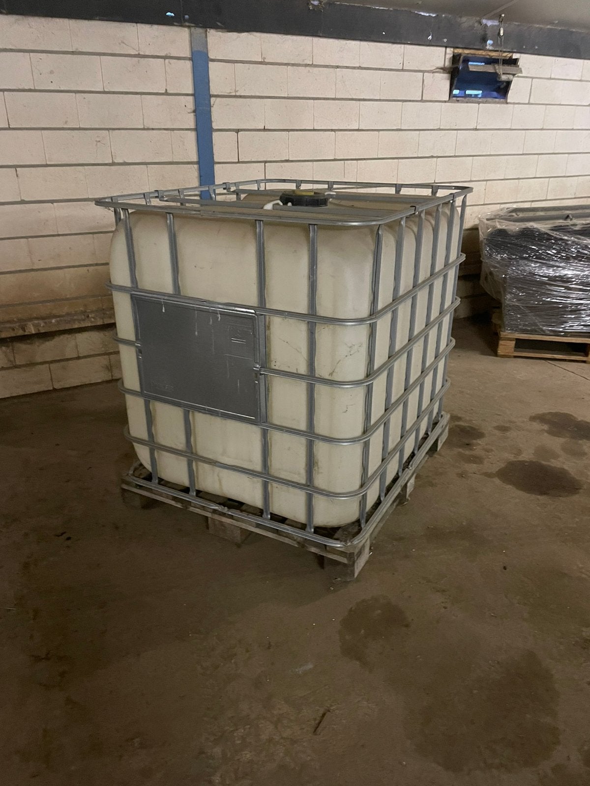 Ibc vaten, Tuin en Terras, Regentonnen, 150 liter of meer, Ophalen, Gebruikt