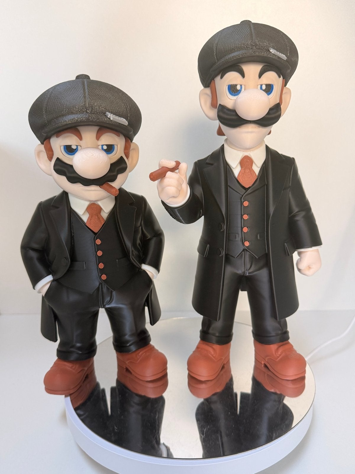 Mario & Luigi Peaky Blinders Stijl Beeldjes - 28cm & 31cm, Ophalen of Verzenden, Nieuw