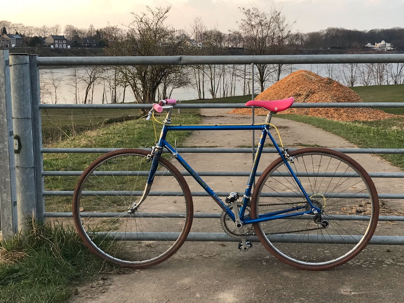 GESTOLEN!!!! // STOLEN!!, Fietsen en Brommers, Fietsen | Racefietsen, Overige merken, Minder dan 10 versnellingen, Staal, Ophalen