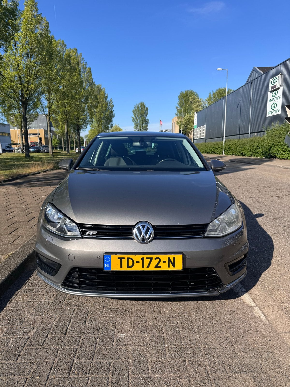 Volkswagen Golf 7 1.4 TSI AUTOMAAT.125pk 7-DSG 5D 2016 Grijs, 125 pk, 4 cilinders, 1395 cc, 630 kg