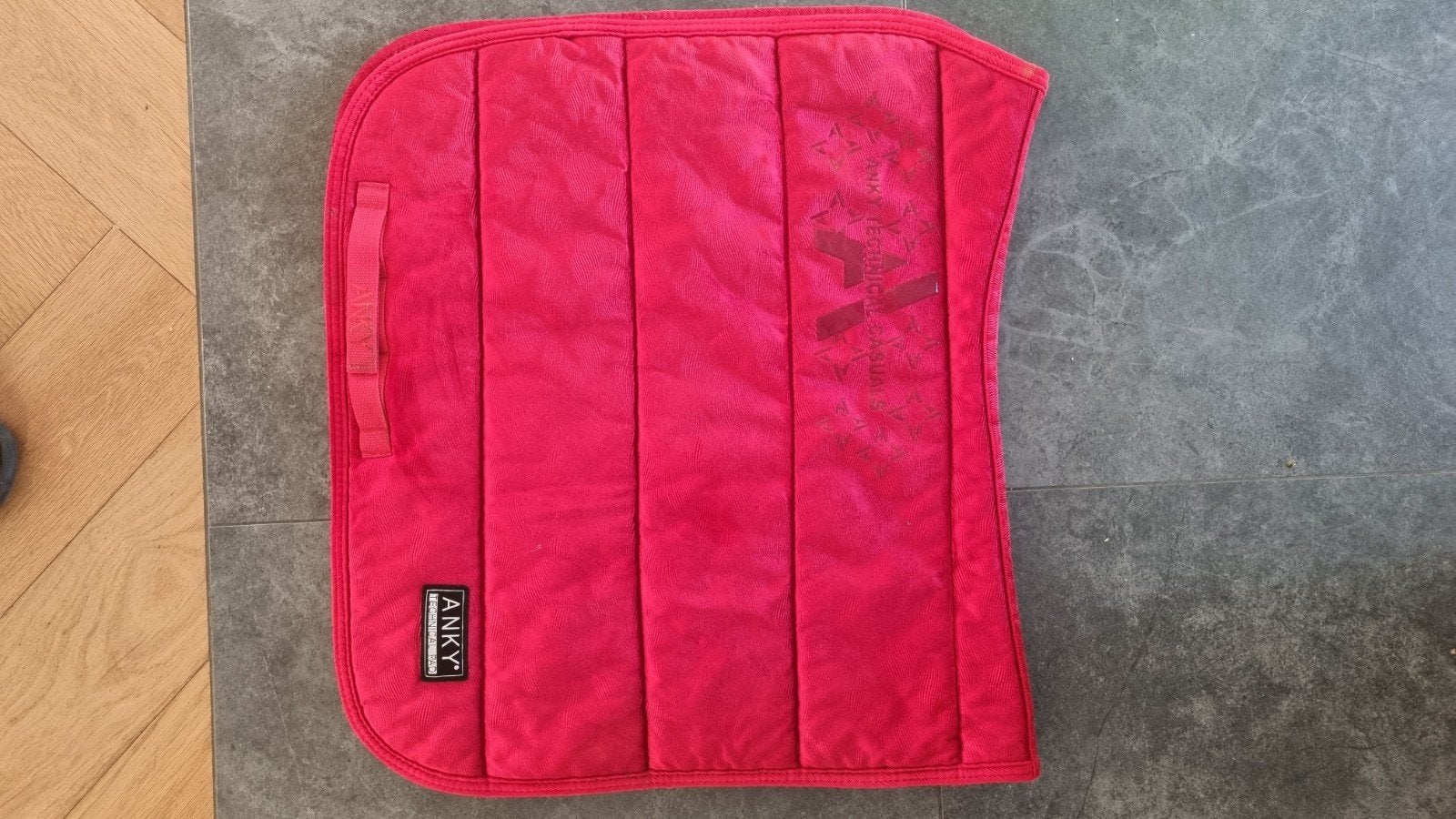 Anky, Dressuur, Full, Dieren en Toebehoren, Full (L), Dressuurdekje, Rood, Ophalen of Verzenden