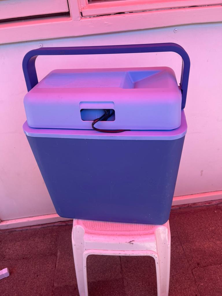 Bijna nieuw auto koelbox, Ophalen, Zo goed als nieuw, Koelbox, Elektrisch