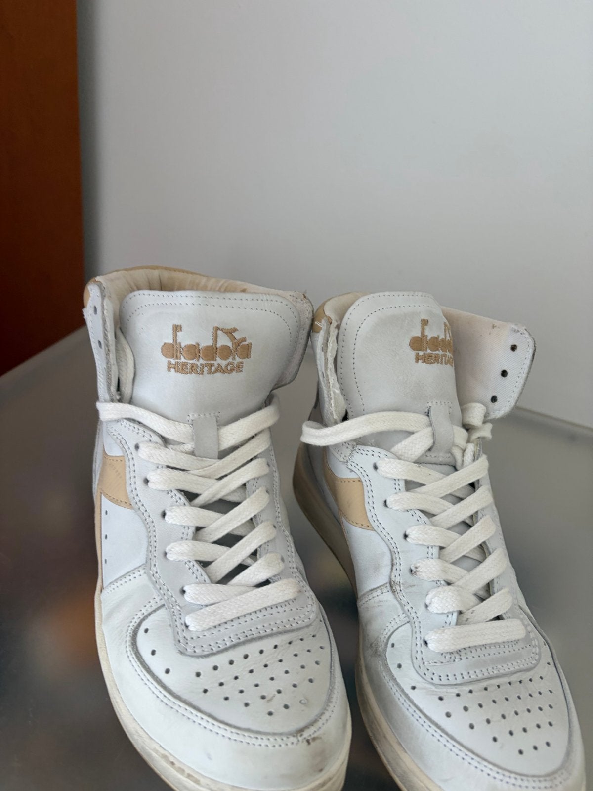 Diadora Heritage Sneakers - Hoog model, Kleding | Dames, Schoenen, Ophalen, Gedragen, Wit, Sneakers of Gympen