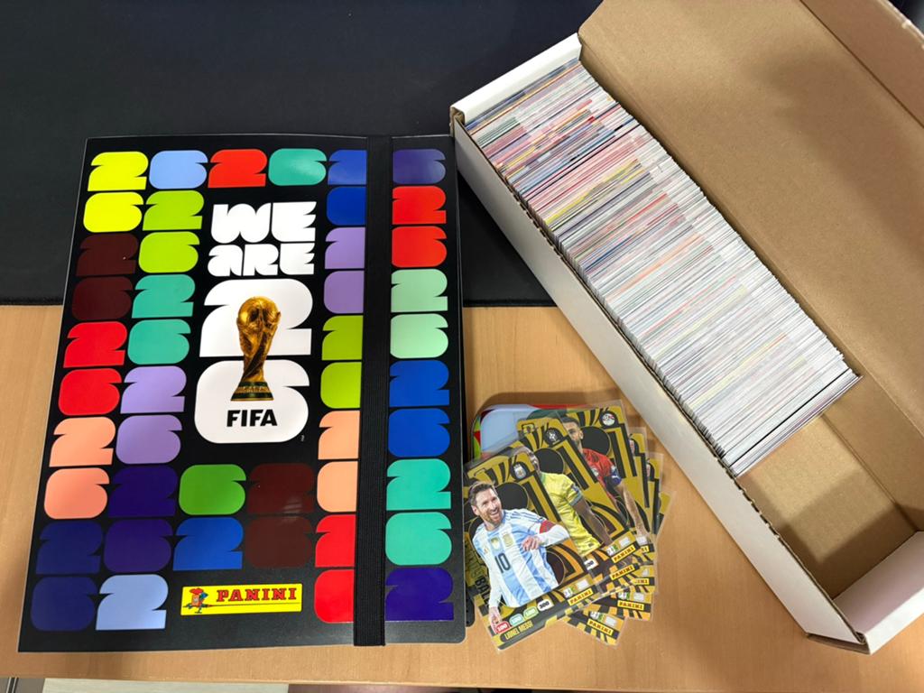 Panini World Cup 2026 Adrenalyn XL kaarten, Ophalen of Verzenden, Zo goed als nieuw, Meerdere plaatjes