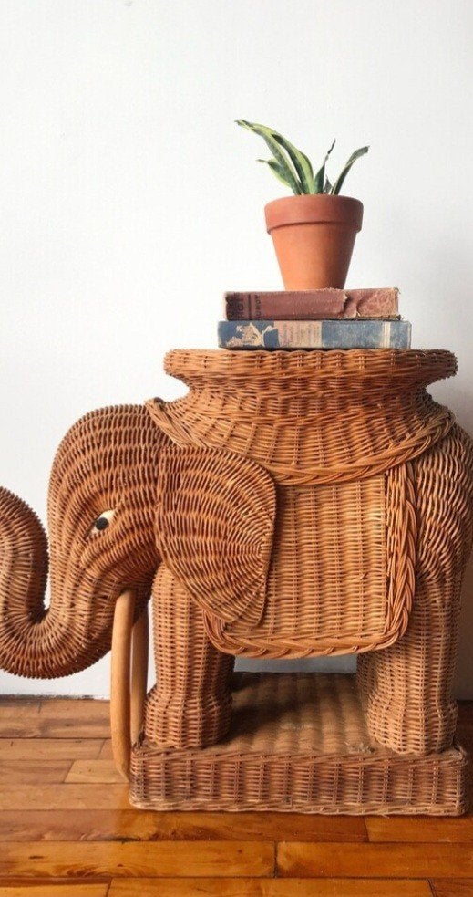 Vintage bijzettafel plantentafel olifant riet wicker, Ophalen, Overige materialen, Minder dan 55 cm, Rond