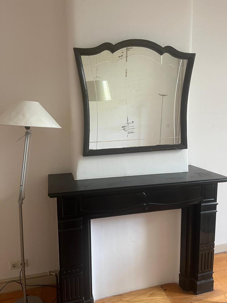 Antieke spaanse spiegel. 100 jaar oud, Ophalen, Rechthoekig, Minder dan 50 cm, 100 tot 150 cm