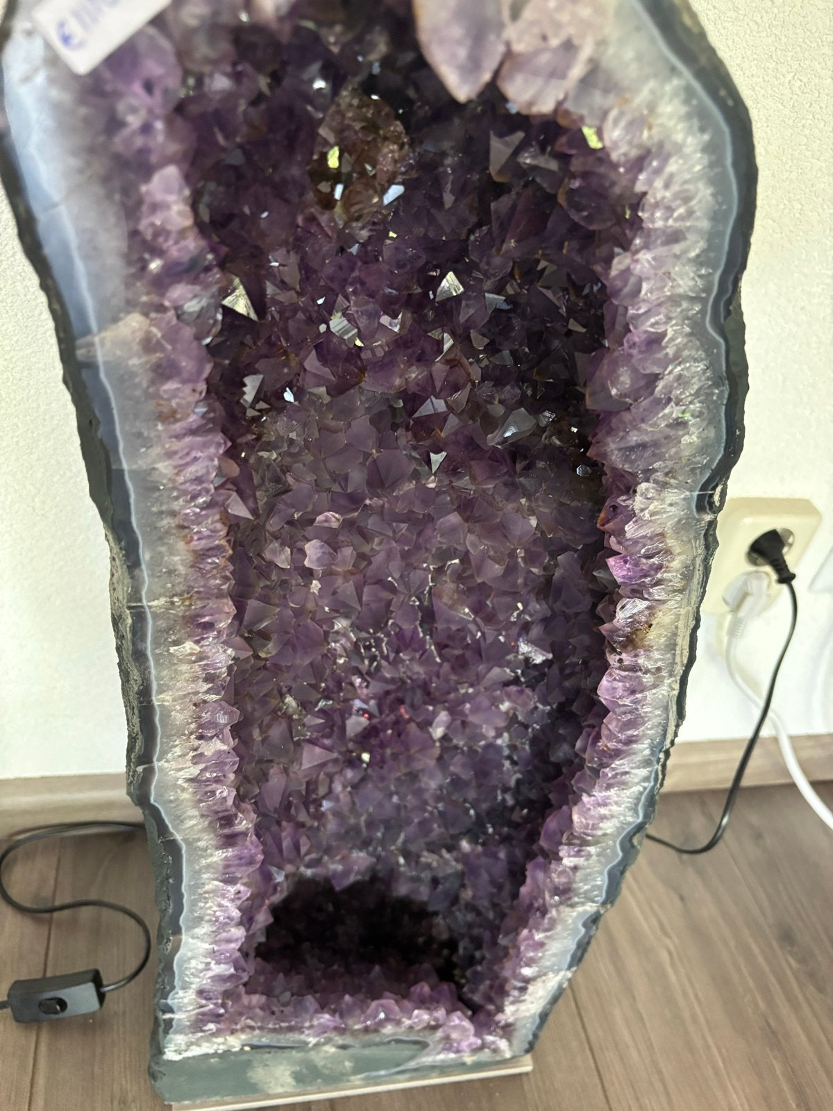 Grote Amethist Geode - 37 kg, Ophalen, Zo goed als nieuw, Natuurlijk materiaal, Modern