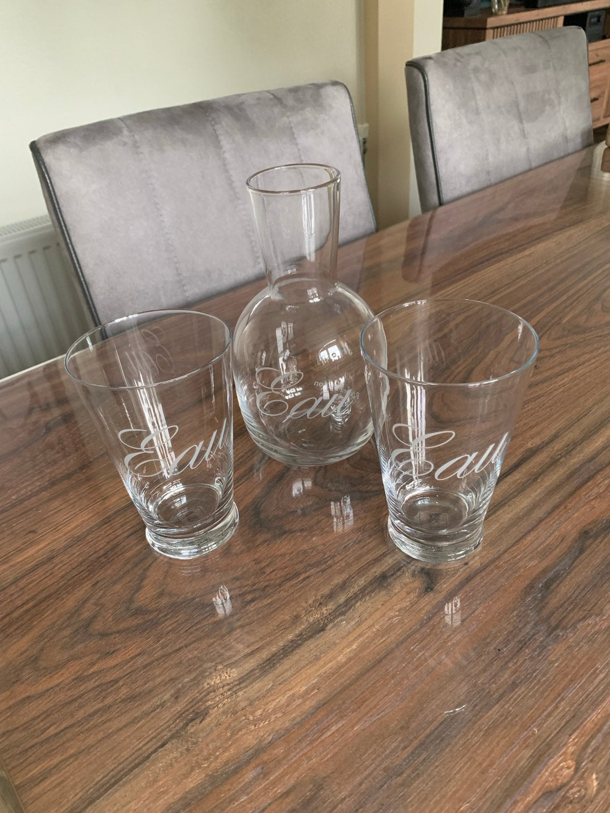 Riviera Maison karaf met 2 glazen - 'Eau', Ophalen of Verzenden, Zo goed als nieuw, Riviera Maison, Glas