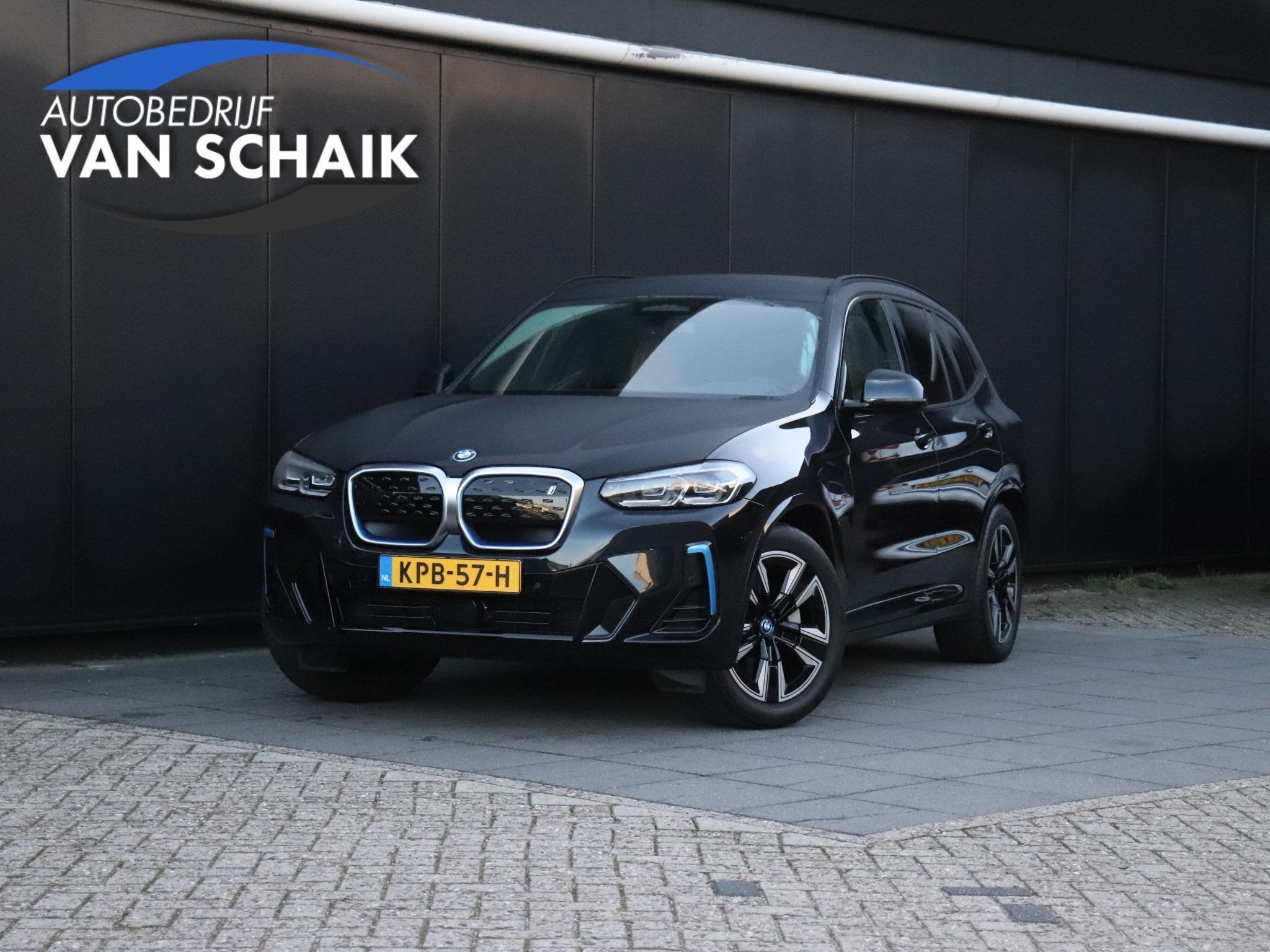 BMW iX3 Executive 80 kWh | M SPORT | LEDER | MEMORY | PANO-D, Auto's, Automaat, Achterwielaandrijving, Gebruikt, 750 kg