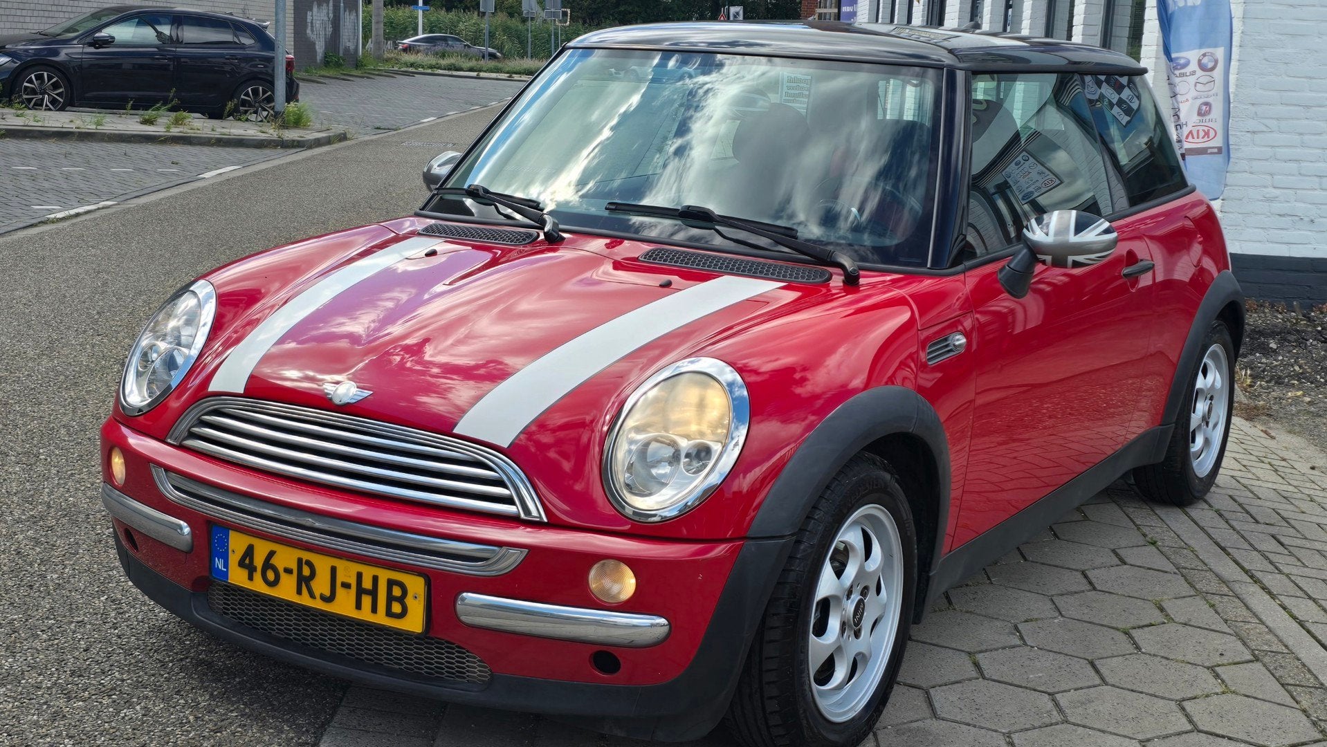 Mini 3-Deurs 1.6 Cooper Pepper*nap*apk*airco*rijd rem schake, Auto's, Voorwielaandrijving, Gebruikt, 4 cilinders, 4 stoelen