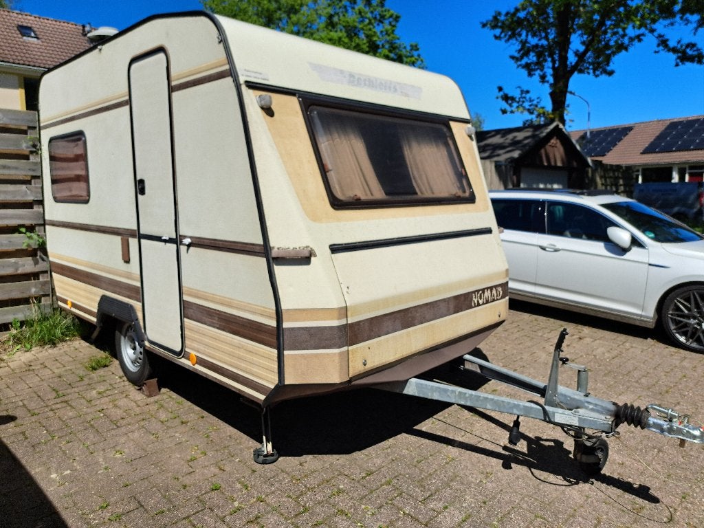 Caravan Dethleffs Nomad vast bed, Caravans en Kamperen, Caravans, Particulier, tot en met 3, 500 - 750 kg, Overige, Dethleffs