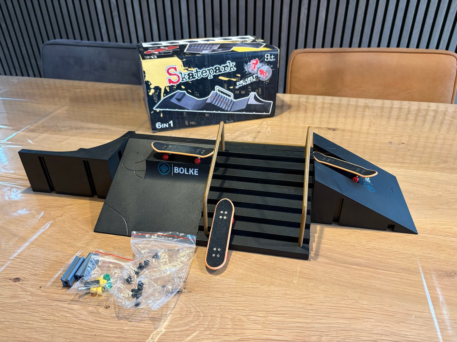 Fingerboard Skateboard Park met 3 Skateboards, Ophalen of Verzenden, Zo goed als nieuw, Jongen of Meisje