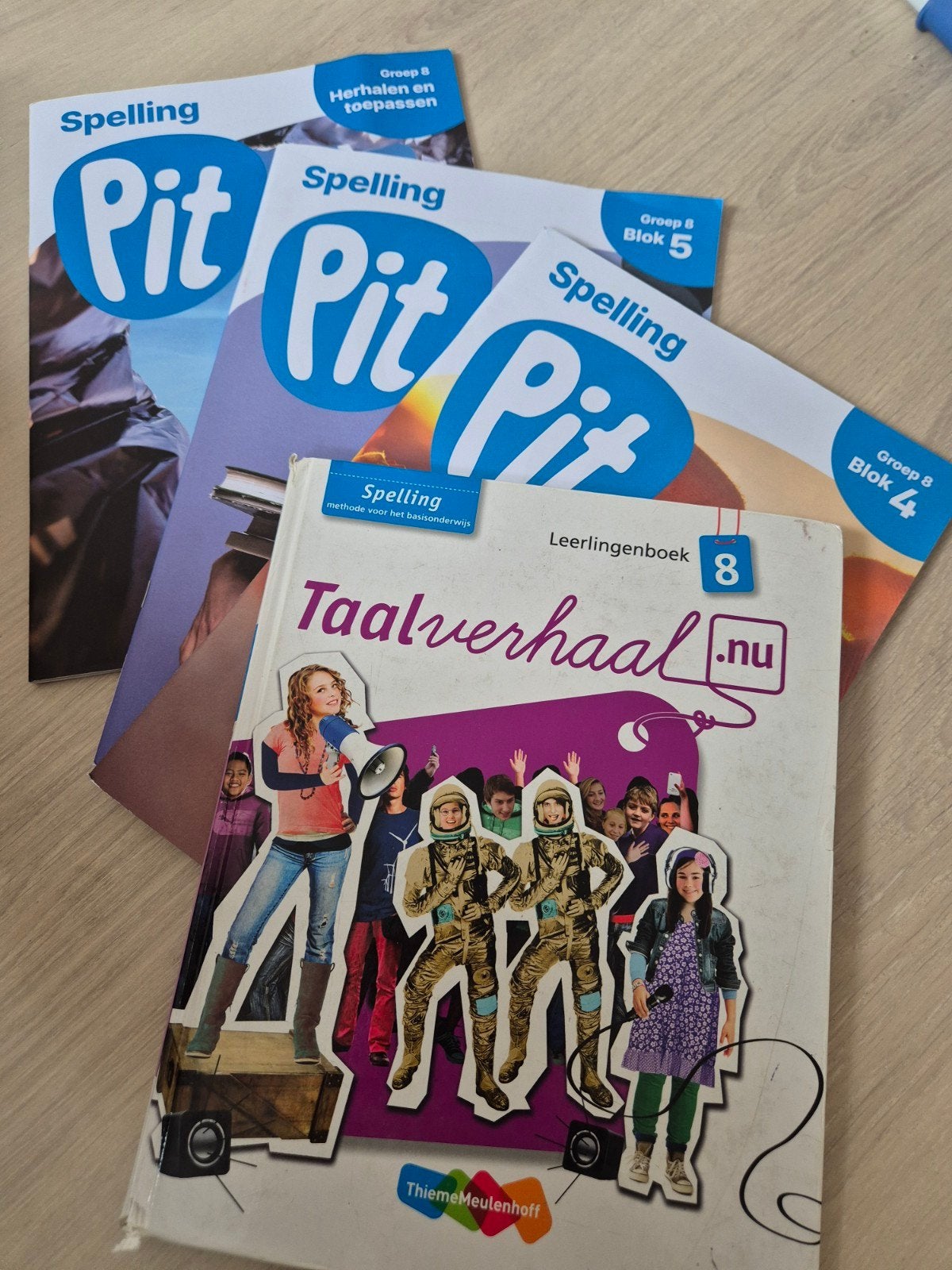 Pakket leerboeken: Spelling Pit en Taalverhaal Groep 8, Ophalen of Verzenden, Gelezen, Overige niveaus, Nederlands